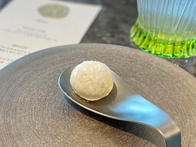 『Pâtisserie PAROLA（パティスリー・パロラ）』「ウェルカムドリンク」