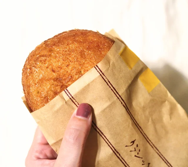 ピコットのカレーパンを試食