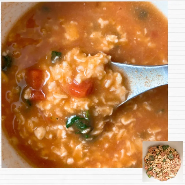 『無印良品』のオートミール食「オーツ麦のリゾット」トマトとほうれん草を食べてみた