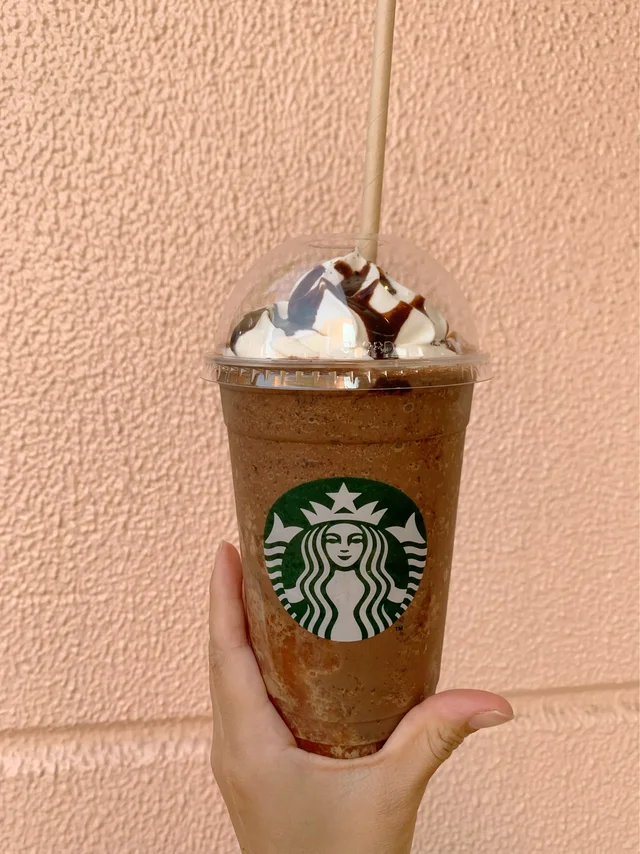 【スタバ1000円カスタム】コミューターマグクーポン利用の、おすすめカスタマイズは○○追加が肝!!甘酸っぱいチョコフラペが美味しい!_2