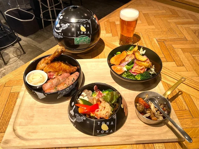 OMO3東京赤坂、宿泊者限定メニュー「赤あかYONAよ な宴うたげボール」