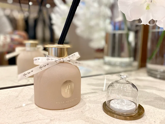 『ハーリップトゥ』ルームディフューザー、パッケージ