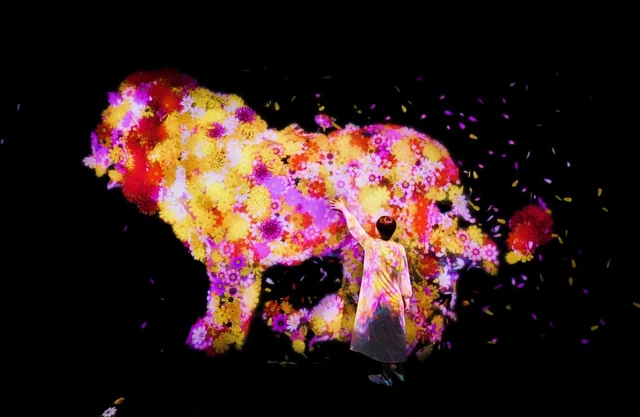 花と共に生きる動物たちⅡのライオン