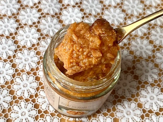 【ご飯のお供】『3COINS』の 「ごはんもん」、大人の鮭フレーク中身