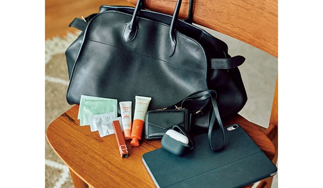 石田一帆さんのバッグの中身