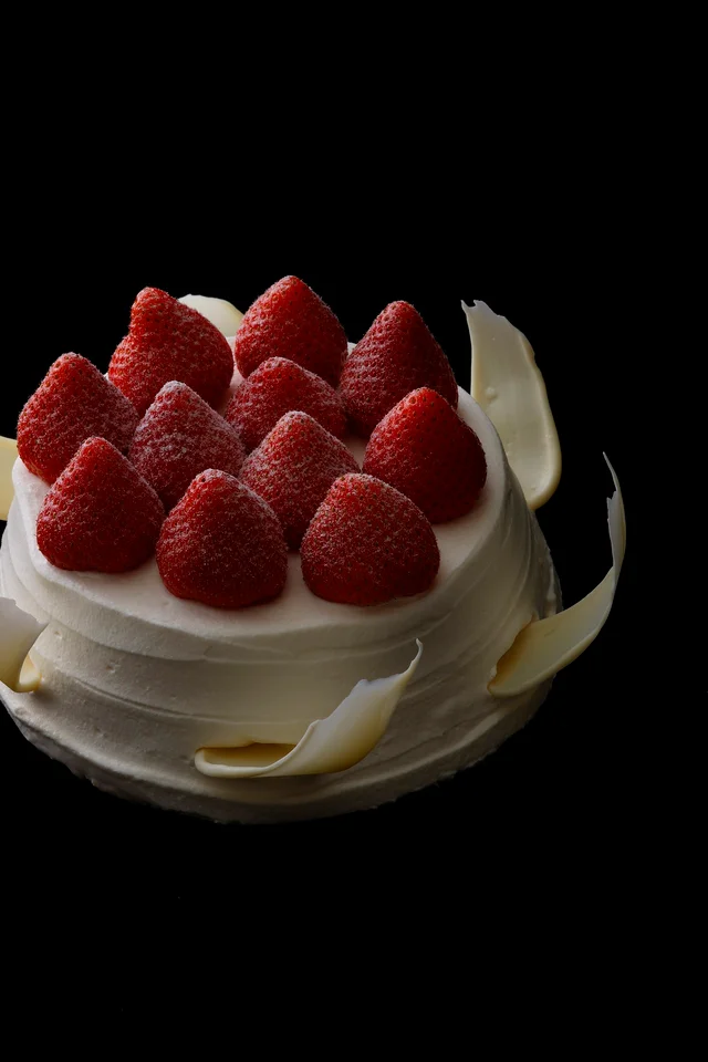 【クリスマスケーキ2022】『パレスホテル東京』「ガトー オゥ フレーズ」