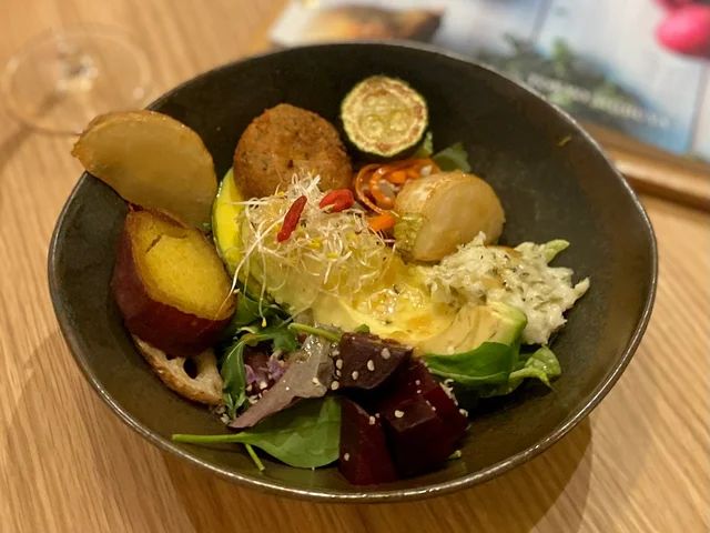 コスメキッチンカフェ。渋谷店限定「オールインワンボウル 」