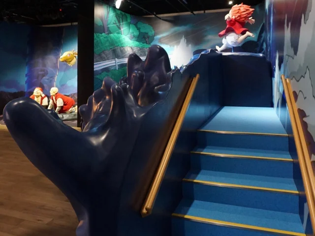 ジブリパーク・ジブリの大倉庫「ジブリのなりきり名場面展」