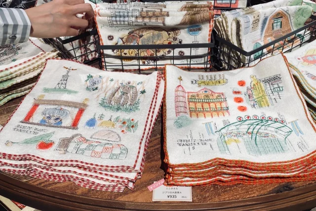 『ジブリパーク』で買えるおすすめお土産・雑貨アパレル：刺しゅうミニタオル