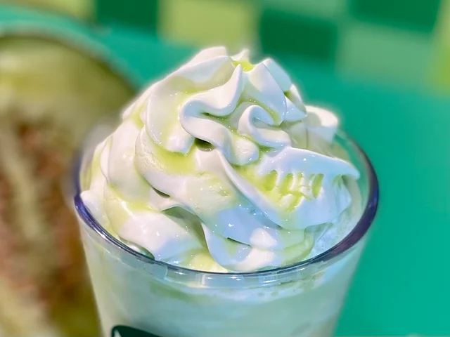 【スタバ 新作レポ】「The メロン of メロン フラペチーノ」ホイップアップ