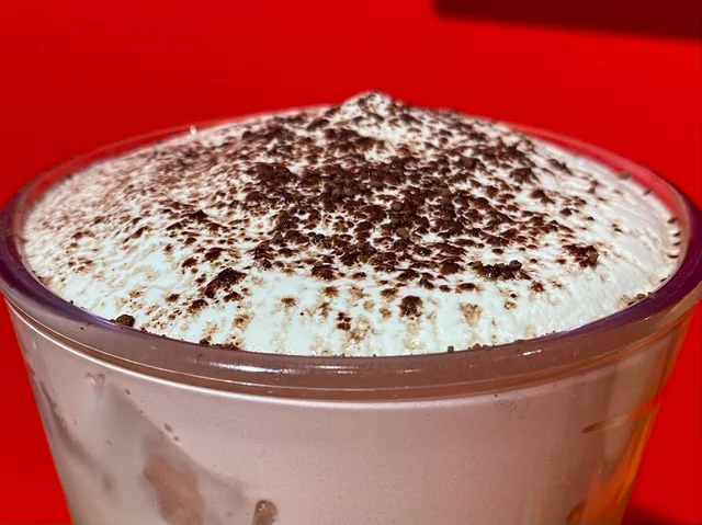 スタバ新作2022「ふわふわ ムース コーヒー GYU‐NEW」実物表面アップ