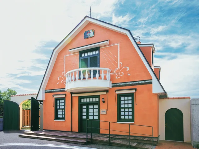 『ジブリパーク』の「青春の丘」の「地球屋」