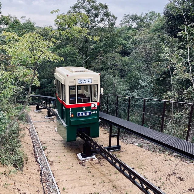 ジブリパーク・どんどこ森「どんどこ号」