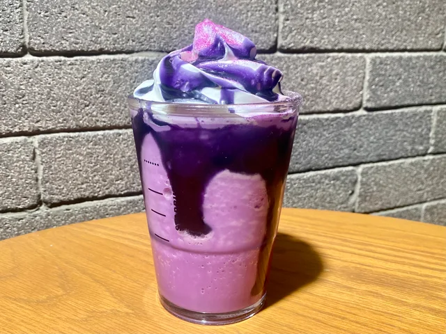 2022年スタバハロウィン。新作「パープル ハロウィン フラペチーノ」