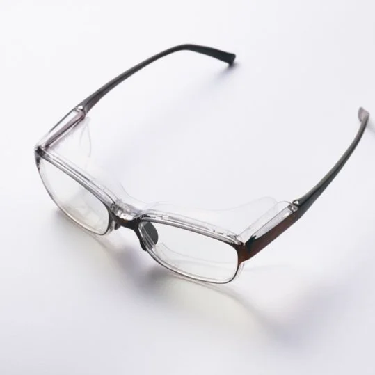 花粉対策できる最新おしゃれメガネのZoff PROTECT AIR VISOR ULTRA +