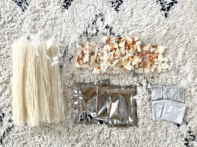 『熊本銀座館』おすすめ品「太平燕」かやくなどの中身