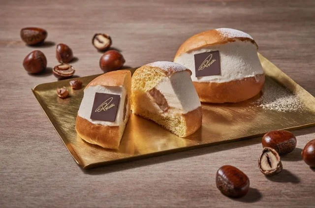 スタバ『プリンチ』の「マリトッツォ マローネ」