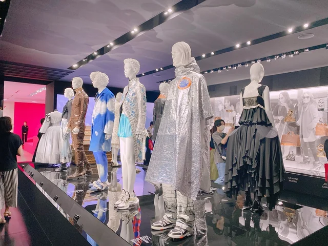 【SEE LV】ルイ・ヴィトンの限定トートバッグがもらえちゃう!?世界巡回展開催中。_7