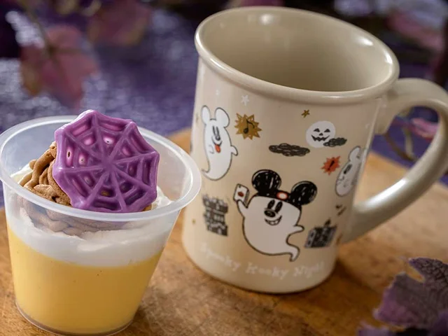 ディズニーシーハロウィン「プリン＆マロンクリーム、スーベニアカップ付き」