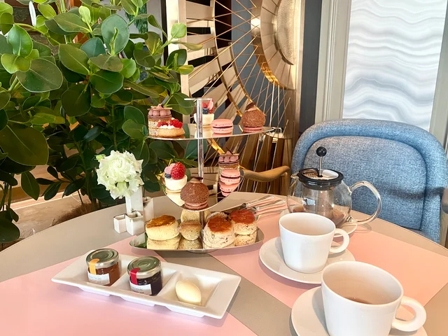 フォーシーズンズホテル丸の内 東京アフタヌーンティー、スイーツプレート