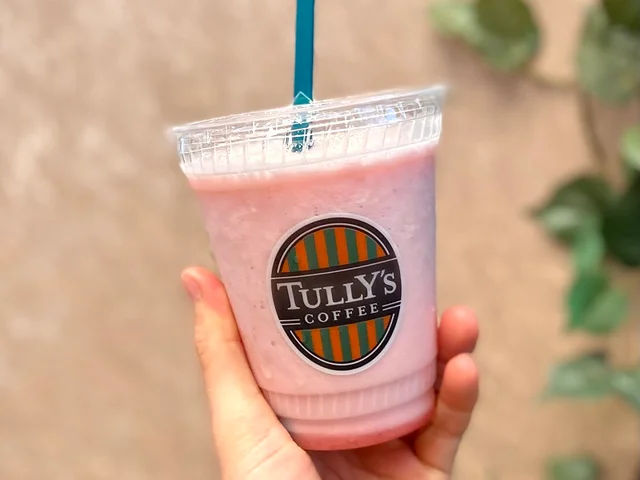 タリーズ2022初夏新作「苺ヨーグルトスワークル」