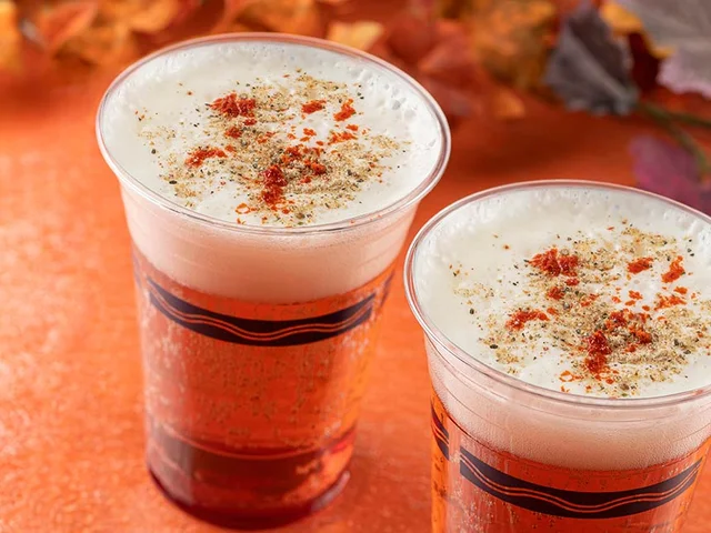 ディズニーシーハロウィン「ビアカクテル（カシスシロップ＆ミックススパイス）」