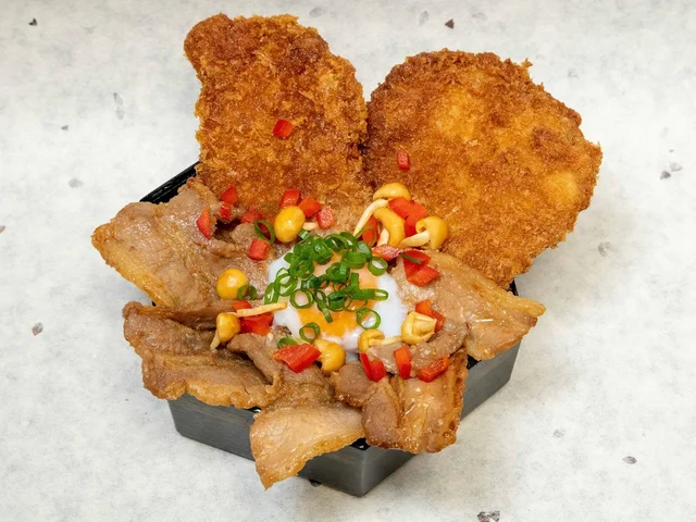 「ふるさと祭り東京2023－日本のまつり・故郷の味－」、秩父わらじ豚味噌丼