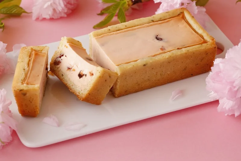 資生堂パーラー「春の手焼きチーズケーキ」（￥2970）