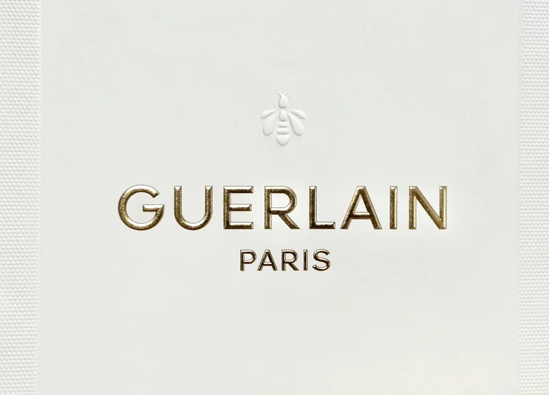 ゲラン　GUERLAIN ロゴ　デパコス　フランス　パリ　