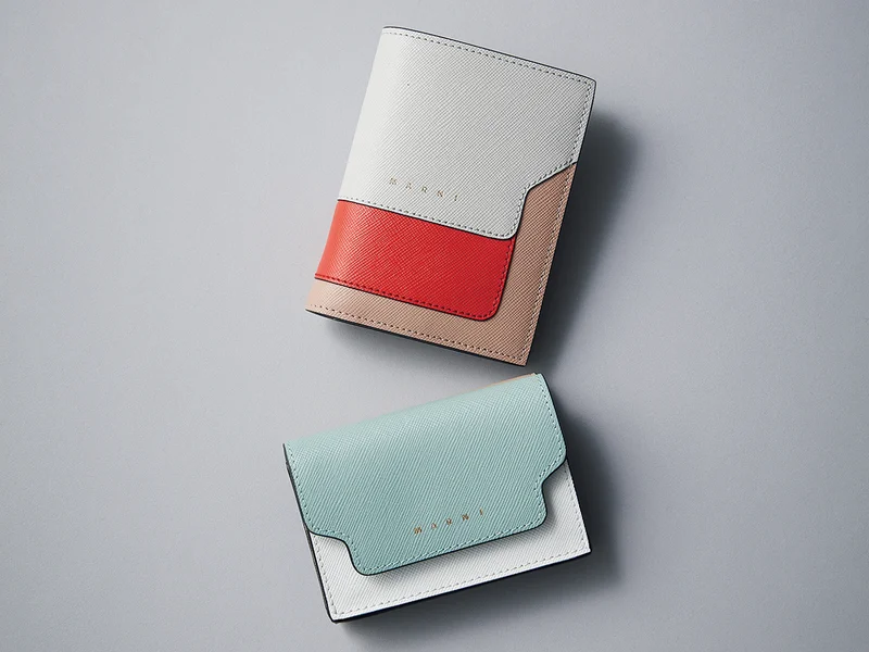 『マルニ』のミニ財布は可愛さ、上質感、耐久性とすべてにおいてパーフェクト！