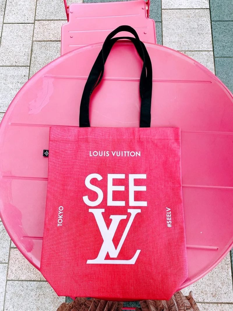 SEE LV】ルイ・ヴィトンの限定トートバッグがもらえちゃう！？世界巡回