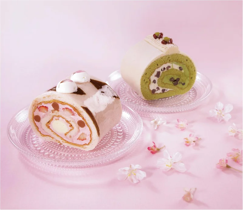 『パティスリー キハチ』のロールケーキで桜と抹茶を食べくらべ♡