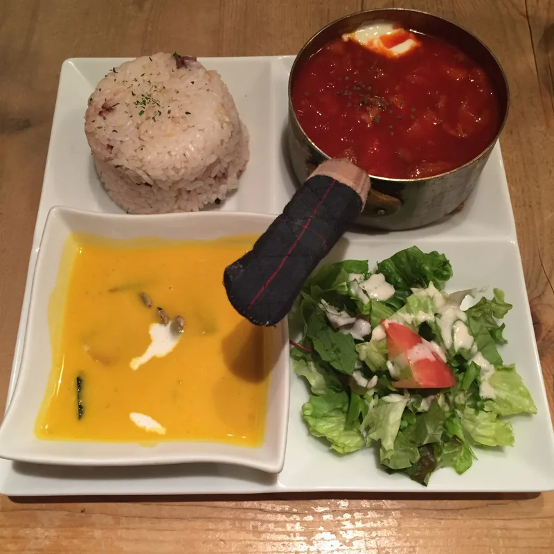 日本で初めてのスープ専門店✨【＊すうぷ屋＊】のセットが美味しい♡