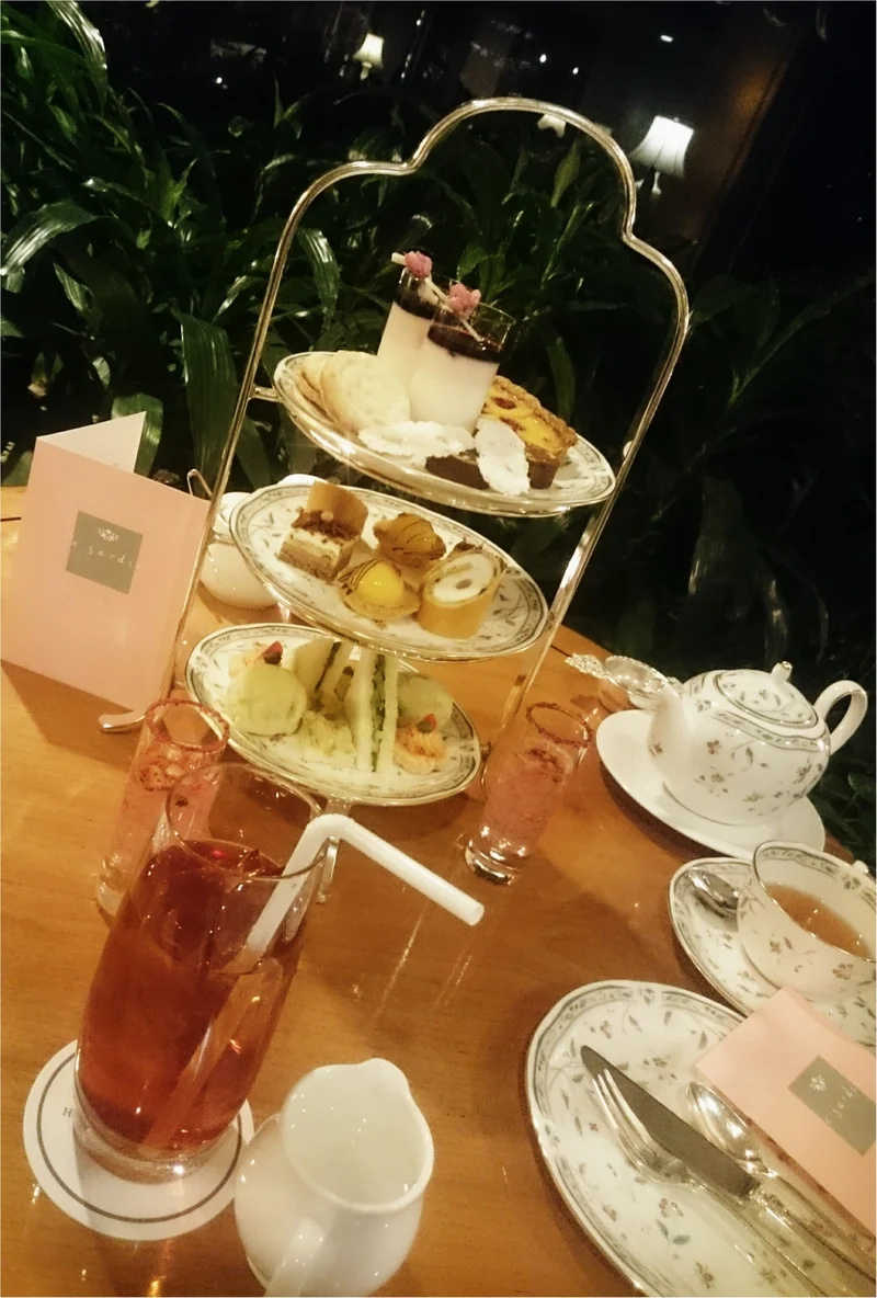 今日からはじまった「ホテル椿山荘東京」の桜イブニングキュートティーへ行ってきました♥