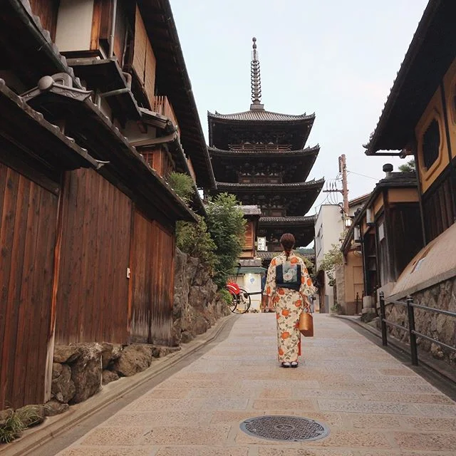 Premiumインフルエンサーズのインスタ拝見！ 荒川奈津美さんは、「てくてく京都」のレンタル着物で紅葉シーズンの街を散策♡