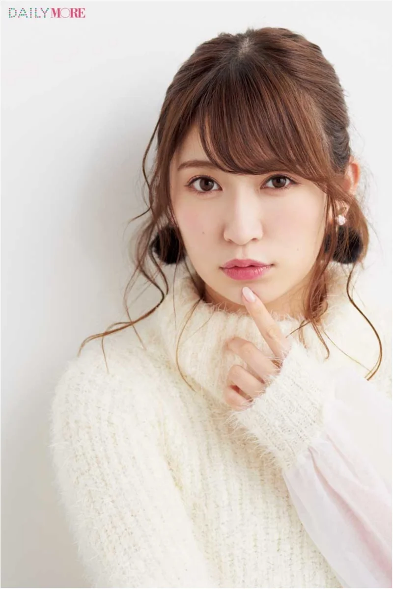NMB48の吉田朱里さんは、可愛げ系＆うるうる系で愛され唇に！　【瞬時にイメチェン♡きれいな人が使うスタメンリップ】
