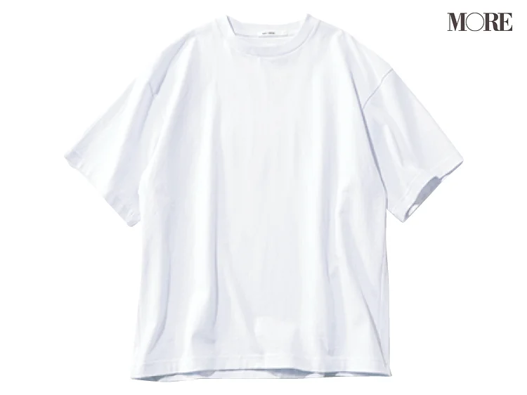 WEGOの白Tシャツ