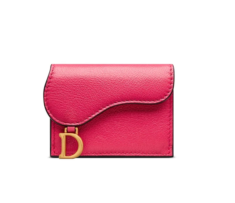 ディオールのミニ財布、ピンク