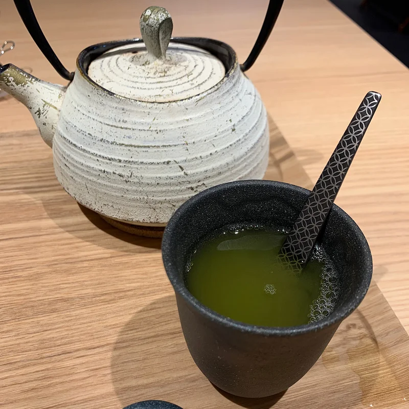 BESIDEで飲めるお茶