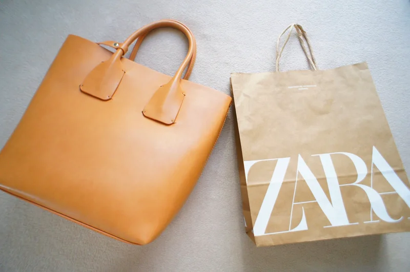 《#ザラジョ 必見❤️》【ZARA】のsaleで購入した2WAYトートバッグが優秀すぎる☻！