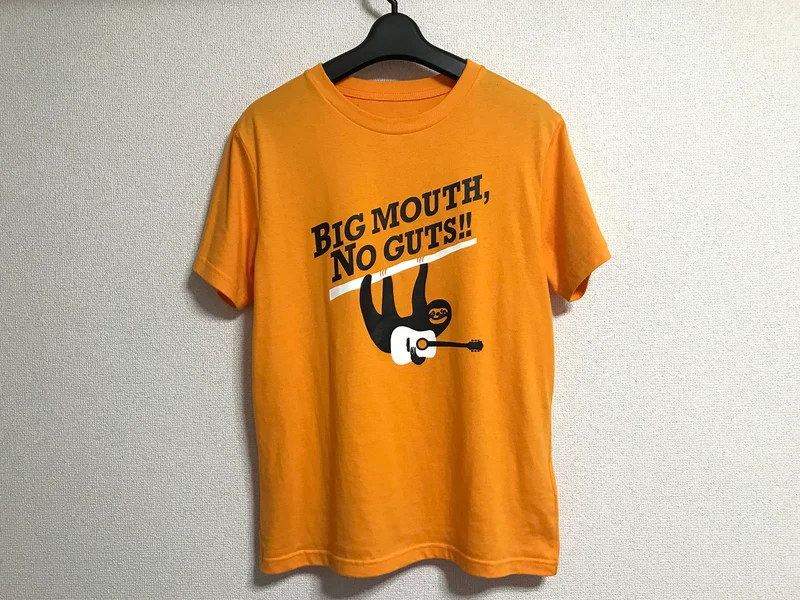 「BIG MOUTH,NO GUTS!!」のTシャツ