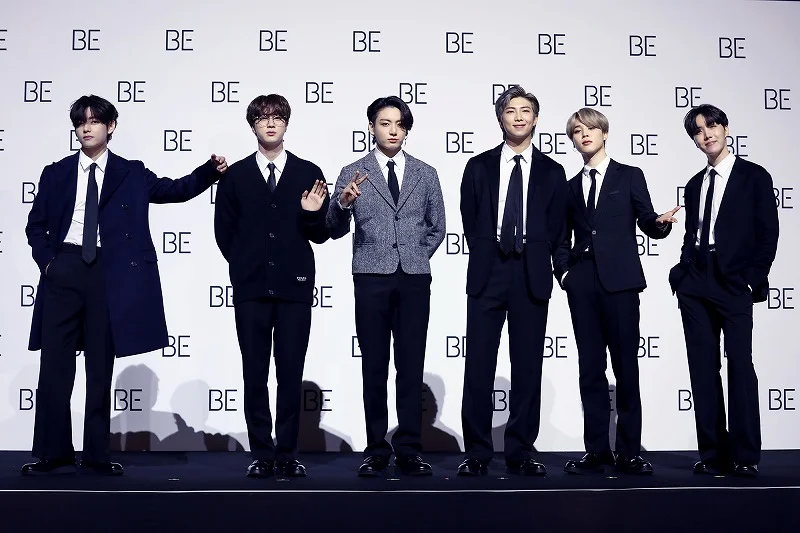 BTSメンバー（左から）Vさん、JINさん、JUNG KOOKさん、RMさん、JIMINさん、J-HOPEさん