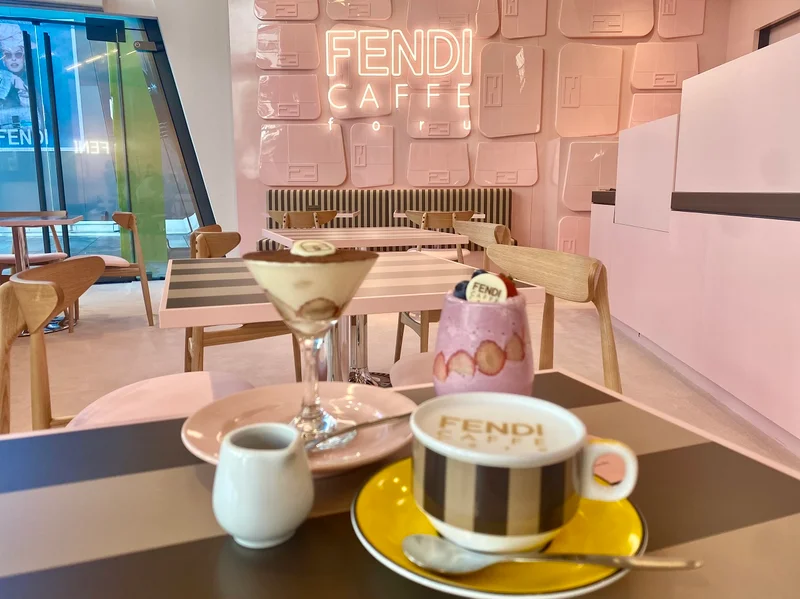 『フェンディ』のカフェ。店内の様子とメニュー