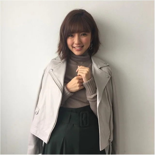 女優・真野恵里菜さんの笑顔がかわいすぎる♡【MORE12月号 撮影オフショット】