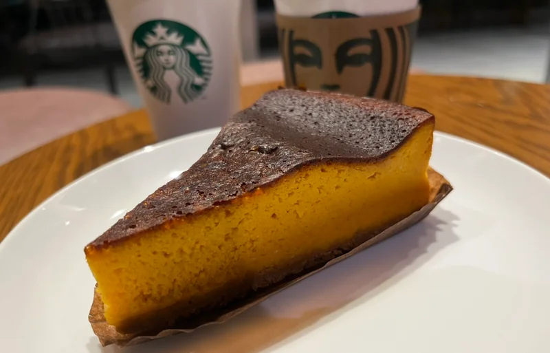 【スタバ秋】パンプキンのバスクチーズケーの画像_1