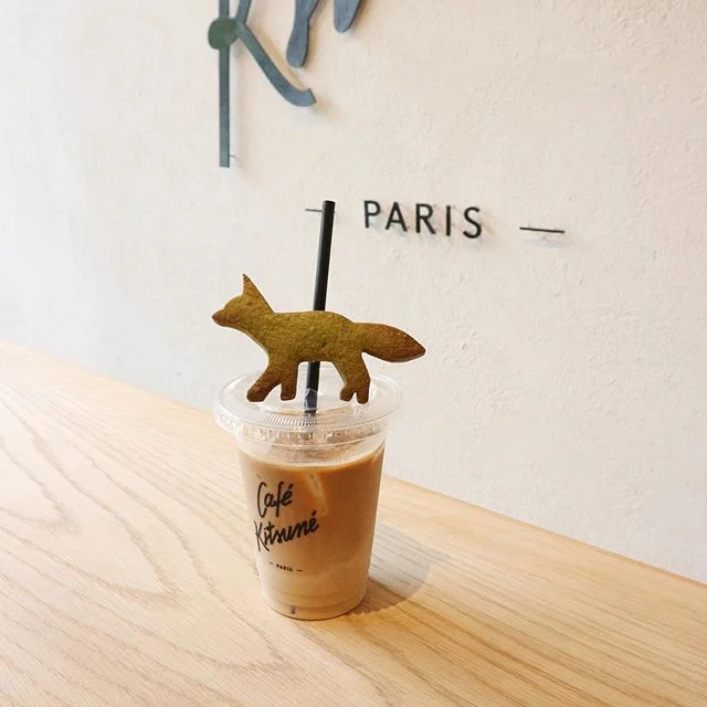 Premiumインフルエンサーズのインスタ拝見！ カフェ巡りが趣味の荒川奈津美さんは、『Café Kitsuné』で秋の深まりを感じてた♬
