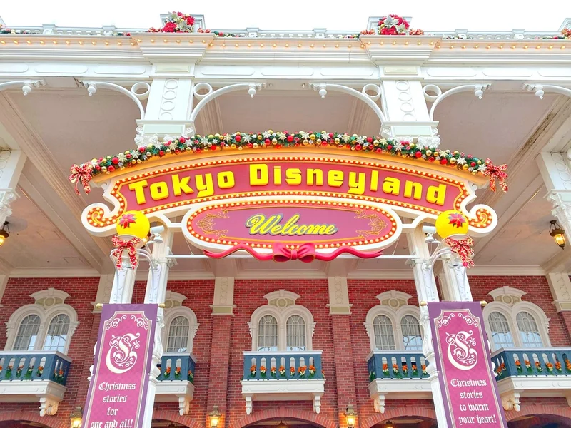 「ディズニー・クリスマス」を両パークで満喫☆ 『横浜ハンマーヘッド』の絶景レストランも【今週のモアハピ部人気ランキング】
