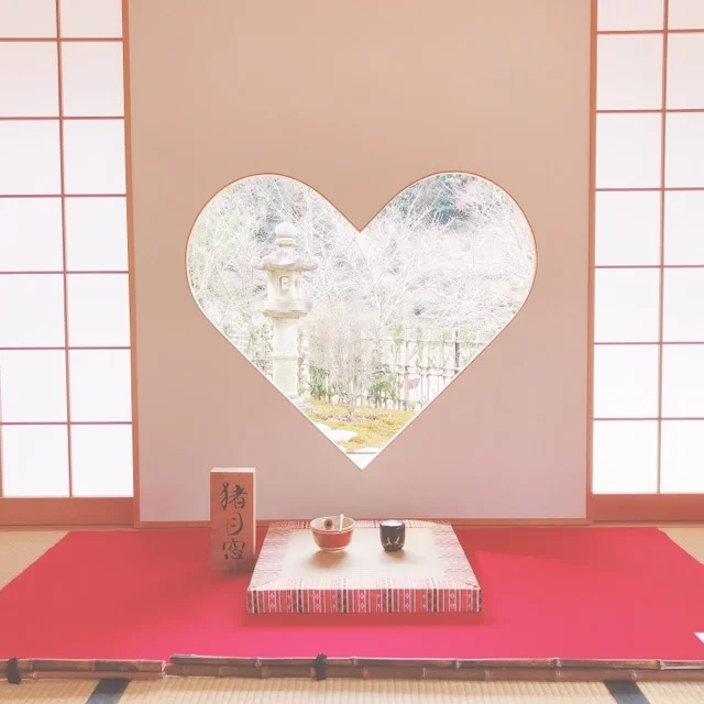 【ご当地MORE❤︎京都】インスタ映え！話題のハート型窓が撮れる｟正寿院｠へ♡