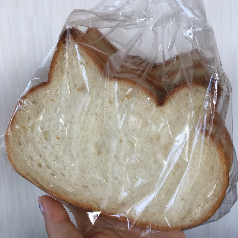 ねこ型食パンでオシャレでかわいい