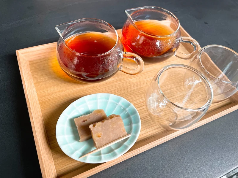 日本茶レストラン1899お茶の水の「ほうじ茶2種飲み比べセット」
